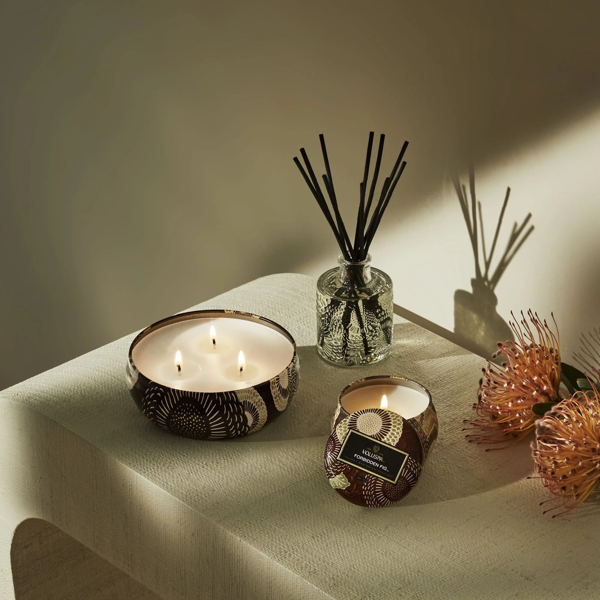Forbidden Fig - Mini Tin Candle - Image 3