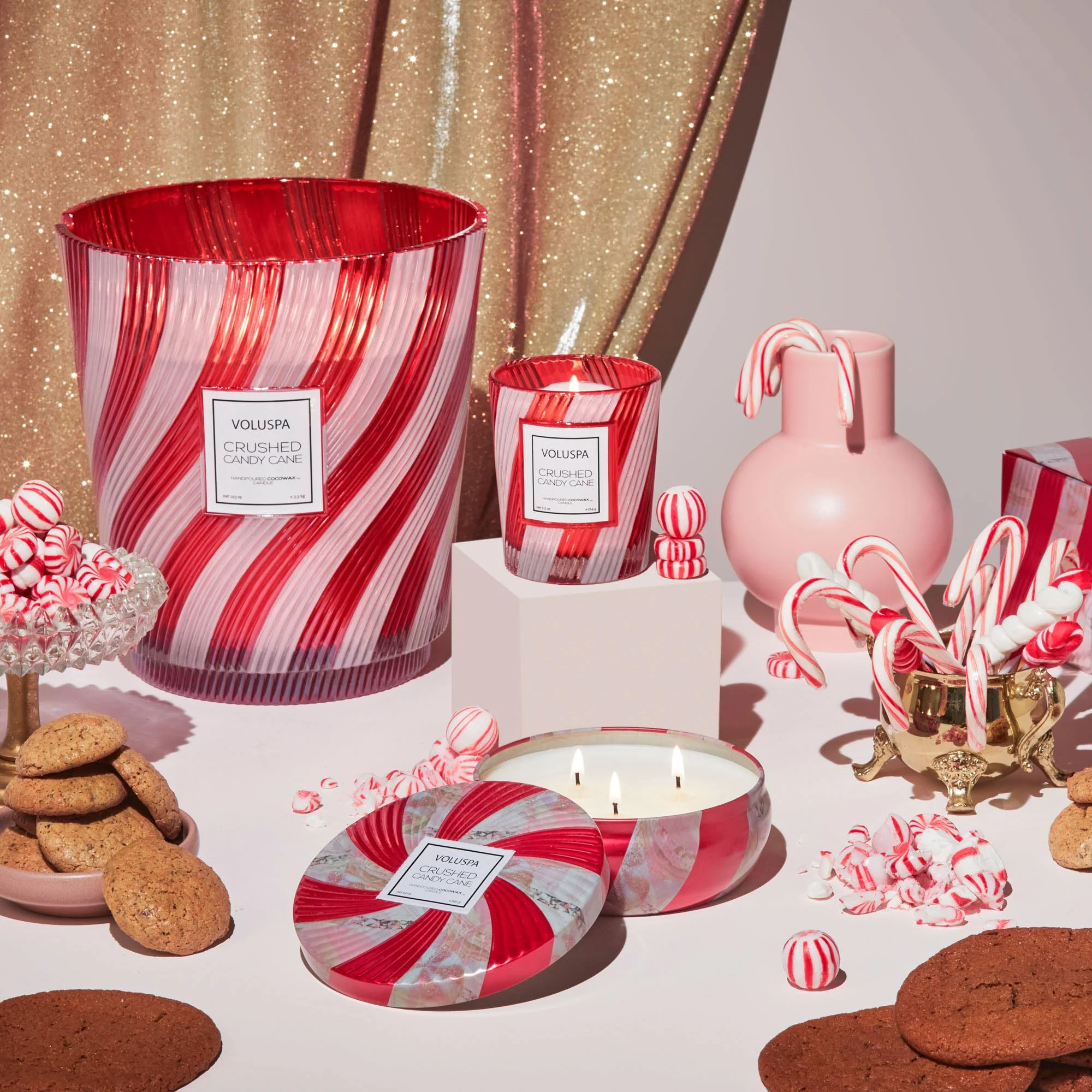 Crushed Candy Cane - 5 Wick Hearth Candle - Image 3