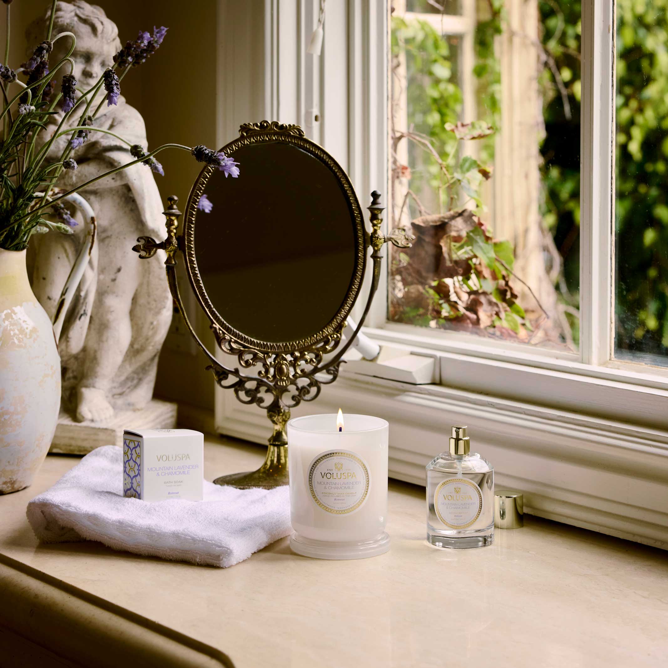 Mountain Lavender & Chamomile - Classic Candle - Image 4